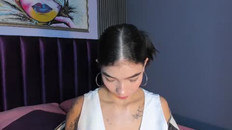 Laura online show from June 19, 11:58 am