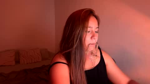 laura online show from April 13, 11:10 pm