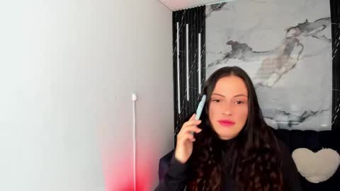 Snapshot of laura_vega08 chatting on November 11, 12:49 pm laura_vega08 online show from November 11, 12:49 pm