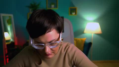 lauradavidsons online show from October 19, 4:29 pm