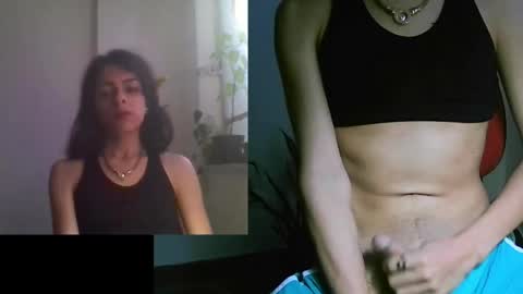 Snapshot of lauradotada chatting on May 28, 8:39 pm Laura online show from May 28, 8:39 pm