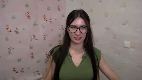 Laura online show from October 7, 8:22 am