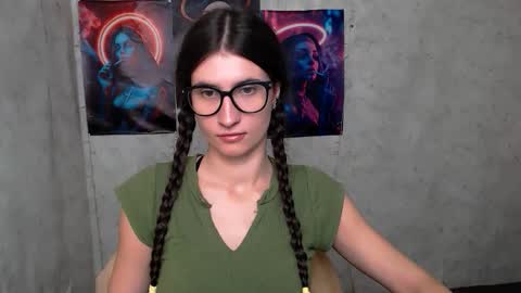 Laura online show from October 18, 7:53 am