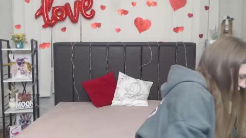 Snapshot of laurahlot chatting on January 18, 8:23 pm LauraHlot online show from January 18, 8:23 pm