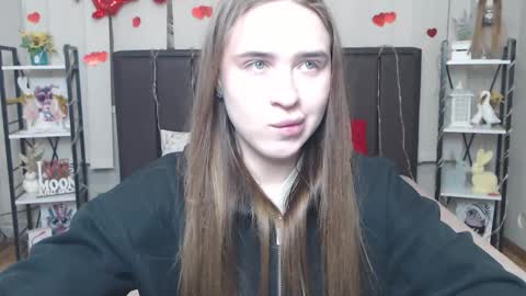 Snapshot of laurahlot chatting on February 8, 6:28 am LauraHlot online show from February 8, 6:28 am