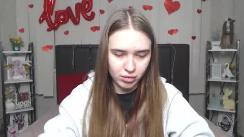 Snapshot of laurahlot chatting on February 22, 10:25 am LauraHlot online show from February 22, 10:25 am