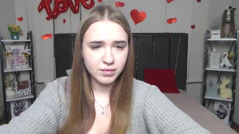 Snapshot of laurahlot chatting on March 19, 7:07 pm LauraHlot online show from March 19, 7:07 pm
