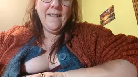 Snapshot of laureanne50 chatting on January 21, 9:15 pm laureanne online show from January 21, 9:15 pm