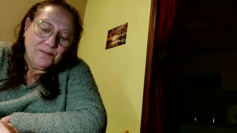 Snapshot of laureanne50 chatting on January 30, 10:19 pm laureanne online show from January 30, 10:19 pm