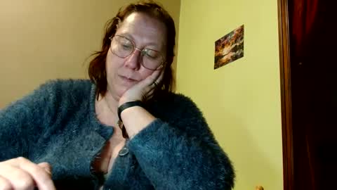 Snapshot of laureanne50 chatting on February 10, 8:42 pm laureanne online show from February 10, 8:42 pm