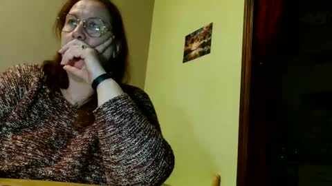 Snapshot of laureanne50 chatting on February 19, 8:10 pm laureanne online show from February 19, 8:10 pm