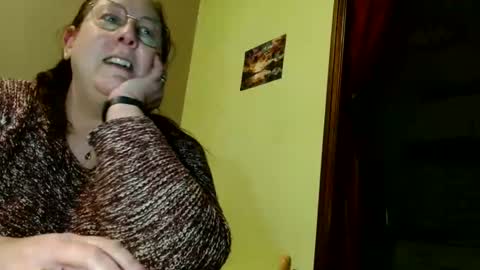 Snapshot of laureanne50 chatting on March 9, 8:21 pm laureanne online show from March 9, 8:21 pm