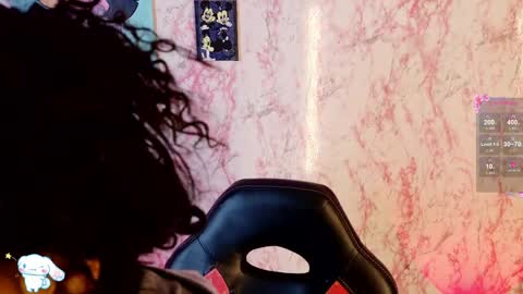 Lau online show from April 10, 4:39 am