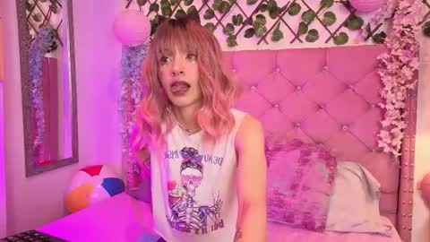 Lauren evans9 online show from December 3, 3:58 am