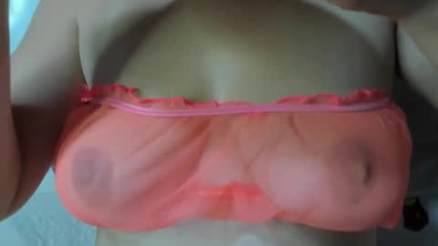 Snapshot of lauren_mark_ chatting on May 15, 11:56 pm lauren_mark_ online show from May 15, 11:56 pm