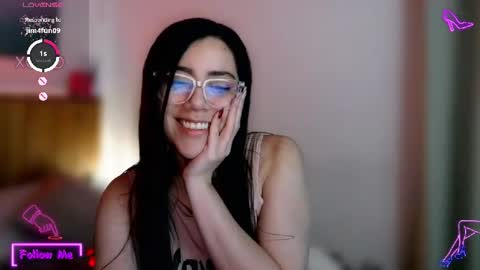 Snapshot of lauren_sweet7 chatting on October 5, 9:51 am Lauren online show from October 5, 9:51 am