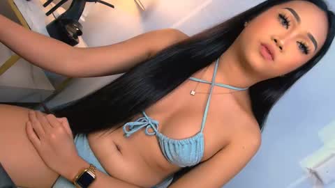 chloe3 online show from November 27, 6:32 pm