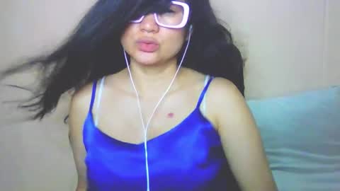 onlyfan laureng7 - 7 laureng2 online show from February 5, 3:49 pm