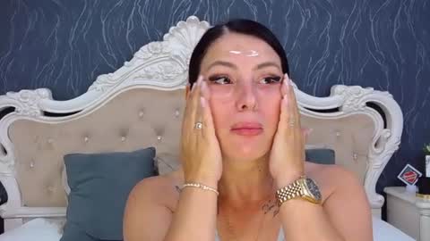 Laura online show from July 20, 11:56 am