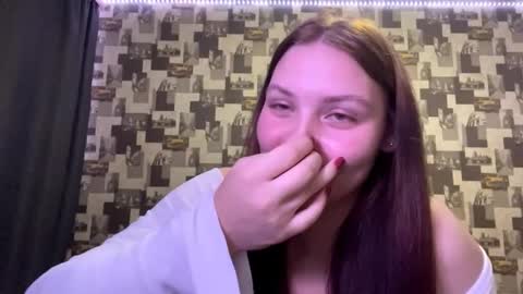 Snapshot of laurenjungling chatting on September 12, 4:40 pm Hannah online show from September 12, 4:40 pm
