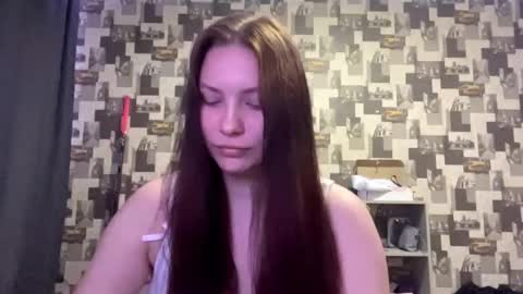 Snapshot of laurenjungling chatting on September 14, 7:02 pm Hannah online show from September 14, 7:02 pm