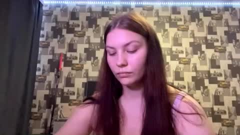 Snapshot of laurenjungling chatting on September 18, 4:31 pm Hannah online show from September 18, 4:31 pm