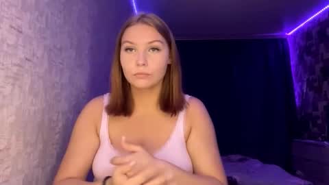 Snapshot of laurenjungling chatting on October 14, 4:19 pm Hannah online show from October 14, 4:19 pm