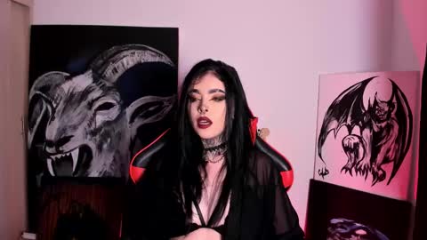 Snapshot of laurenrousexx chatting on October 3, 1:02 am LAUREN INDEPENDENT MODEL HELP ME REACH 100 LIKES PLS online show from October 3, 1:02 am