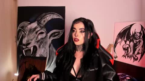 Snapshot of laurenrousexx chatting on October 15, 2:11 am LAUREN INDEPENDENT MODEL HELP ME REACH 100 LIKES PLS online show from October 15, 2:11 am