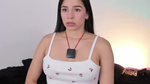 laurensmith9 online show from September 11, 12:05 pm