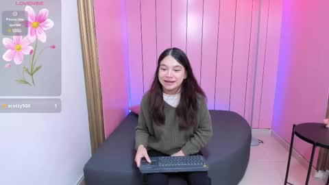 laurent_scott_ online show from October 6, 11:29 am