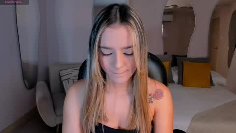 Laurent Rosse  online show from April 15, 8:20 pm