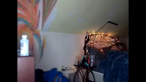 Snapshot of laureybabe44 chatting on March 5, 10:21 pm Lauren online show from March 5, 10:21 pm