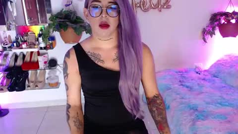 Cristina online show from February 1, 12:20 am