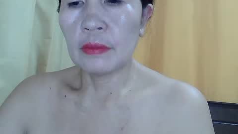 Snapshot of lavine1983 chatting on June 21, 1:08 am lavine1983 online show from June 21, 1:08 am
