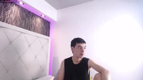 Snapshot of lawford_mike chatting on September 28, 2:22 pm Mike online show from September 28, 2:22 pm