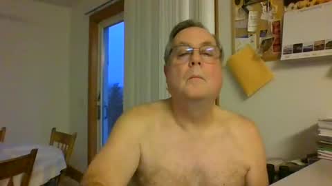 lawnboy62 online show from February 3, 10:54 pm