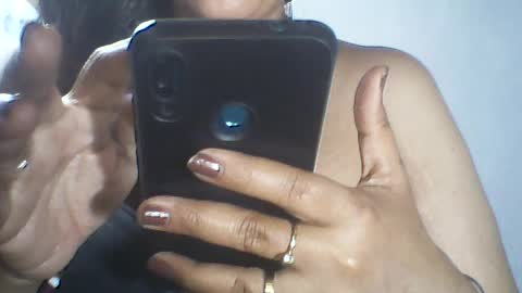 Snapshot of layanah12 chatting on June 13, 6:28 pm layanah12 online show from June 13, 6:28 pm