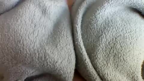 layannalea online show from April 5, 2:09 am