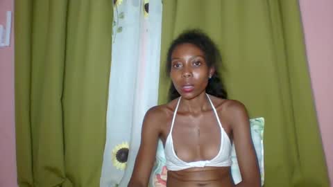 layannek online show from March 23, 5:17 pm