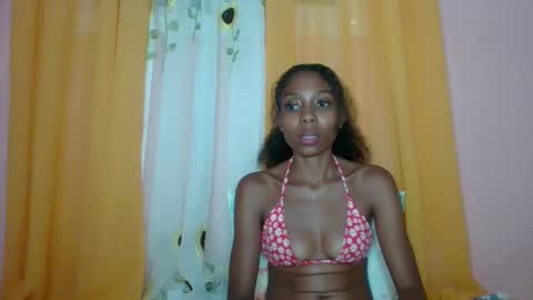 Snapshot of layannek chatting on April 20, 6:09 pm layannek online show from April 20, 6:09 pm