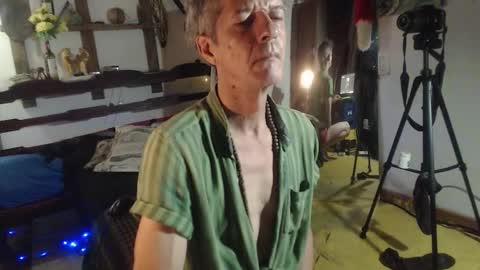 Snapshot of laye19 chatting on September 20, 2:34 am Laye19 online show from September 20, 2:34 am