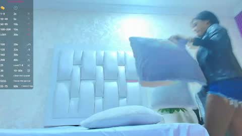 L A Y L A online show from April 13, 1:05 pm