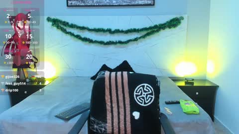 Snapshot of laylataylor_ chatting on December 15, 1:00 pm Layla Taylor online show from December 15, 1:00 pm