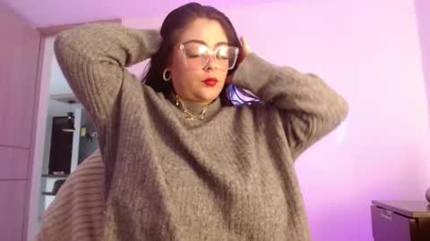 Vannessa  online show from February 18, 12:45 pm