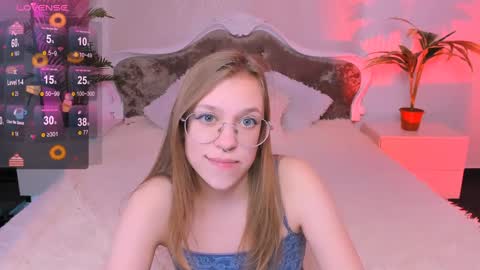 layriantavee online show from January 23, 11:26 am