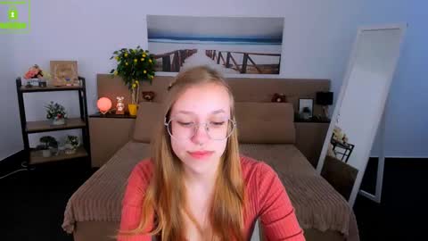 layriantavee online show from March 1, 6:57 am