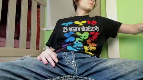 Alex online show from February 2, 11:03 pm