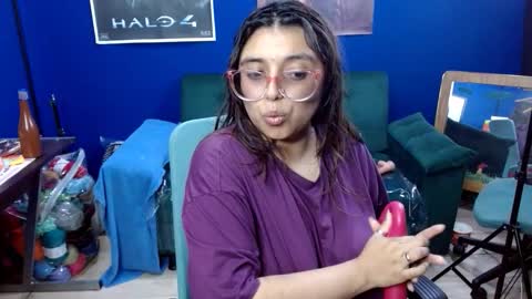 Snapshot of lcherryblossoml chatting on November 12, 12:55 am lcherryblossoml online show from November 12, 12:55 am