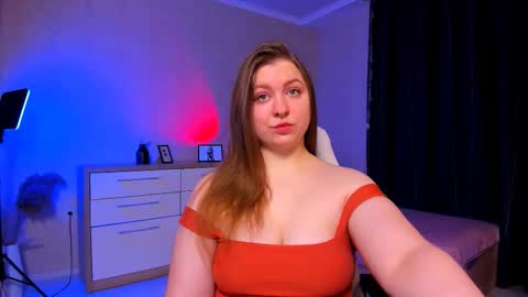 lea__luna online show from January 15, 7:35 am